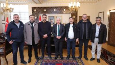 Aksaray OSİAD Başkanı Serdar Öngün ve dernek üyeleri, Aksaray Valisi