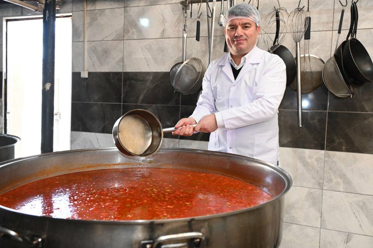 Belediye Başkanı Dr. Evren Dinçer, Ramazan ayının bereketini iftar sofralarıyla