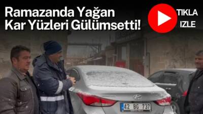 Aksaray’ın Güzelyurt ilçesinde Ramazan ayında yağan kar yağışı, vatandaşları sevindirdi.