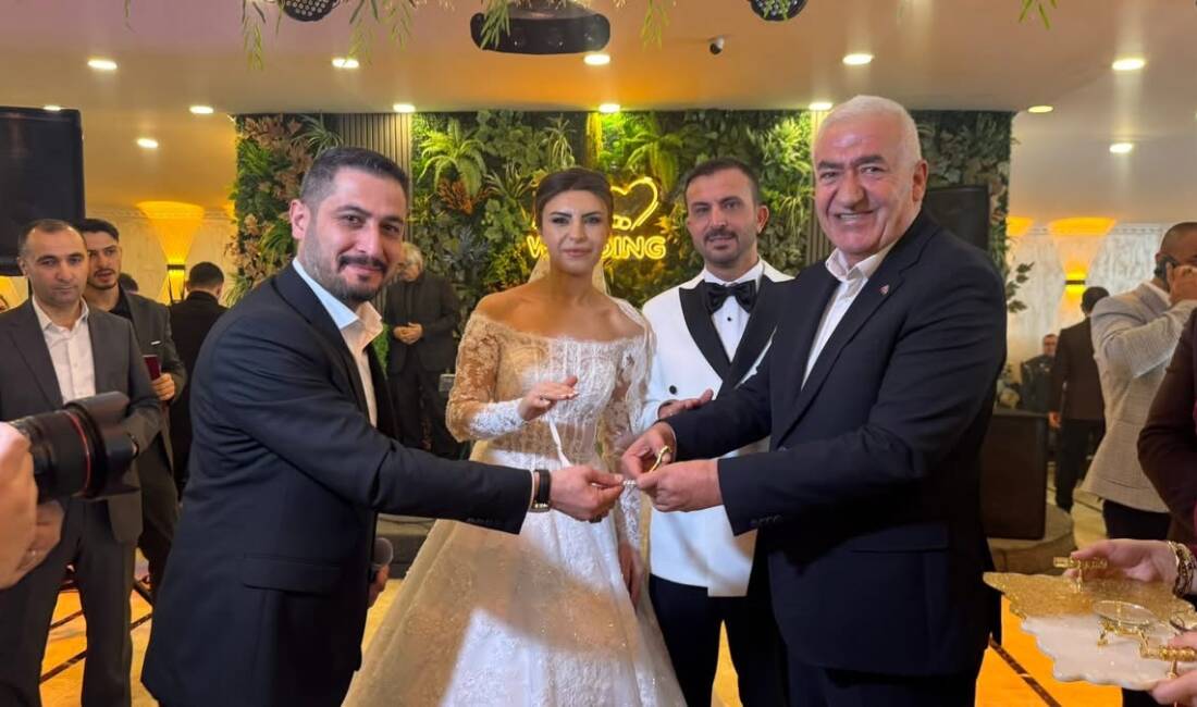 Ortaköy belediye başkan yardımcısı Emre Demirci ile Şehit Salih Uslu