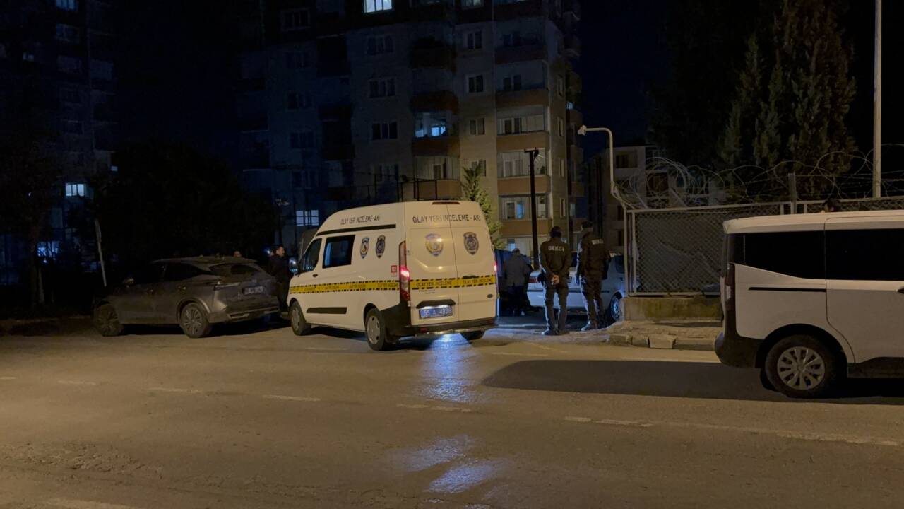 Samsun’un İlkadım ilçesinde maskeli 2 kişinin motosikletle seyir halindeyken hafif