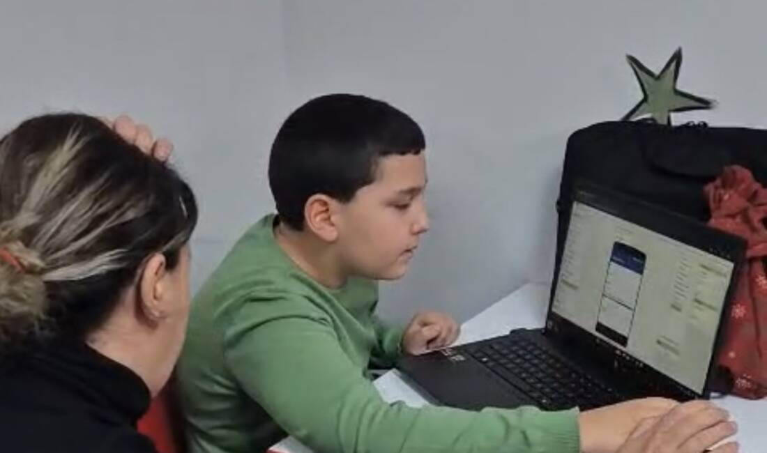 Altınok Bilişim Sanat Akademisi’nde eğitim alan çocuklar, 3D tasarım ve