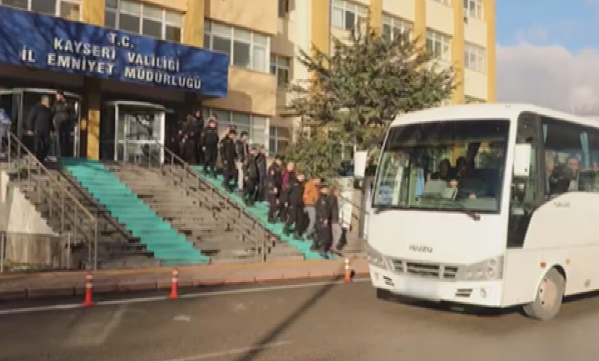 MİT Başkanlığı ve Kayseri İl Emniyet Müdürlüğü'nce yapılan ortak çalışmalarda