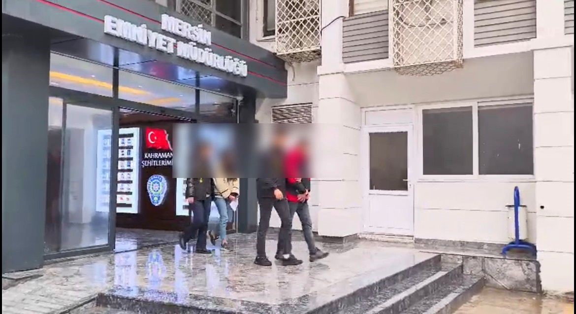 Mersin polisinin yaptığı çalışmada, 'eşin ve çocukların emniyette' diyerek korku