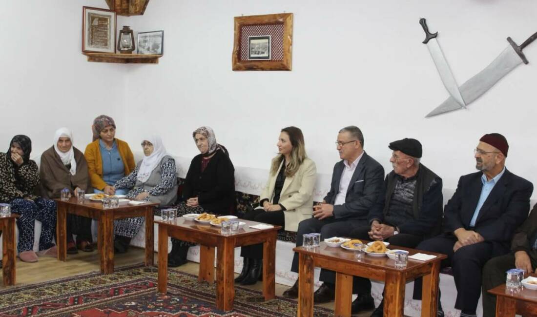 Aksaray Aile ve Sosyal Hizmetler İl Müdürlüğü tarafından huzurevinde anlamlı