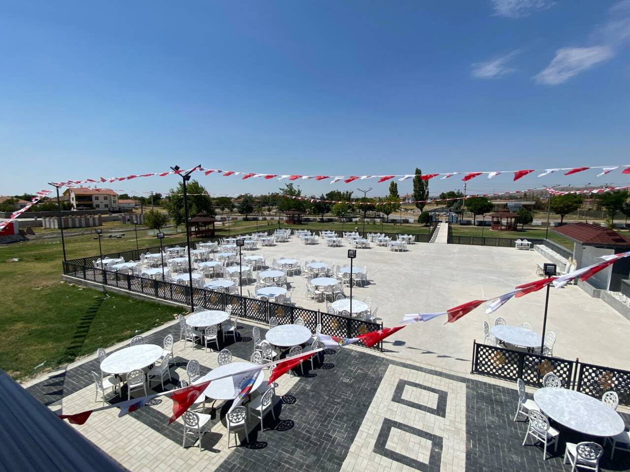 Sağlık Belediyesi’nin 2025’te tamamladığı Şelale ve Gölbaşı Park Düğün Salonu