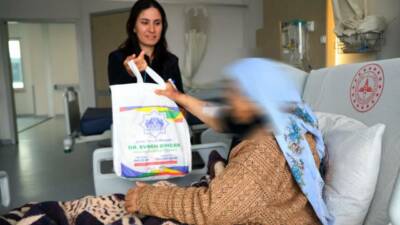 Aksaray Belediyesi ekipleri, Aksaray Eğitim ve Araştırma Hastanesinde tedavi gören