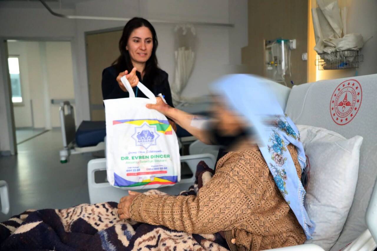 Aksaray Belediyesi ekipleri, Aksaray Eğitim ve Araştırma Hastanesinde tedavi gören