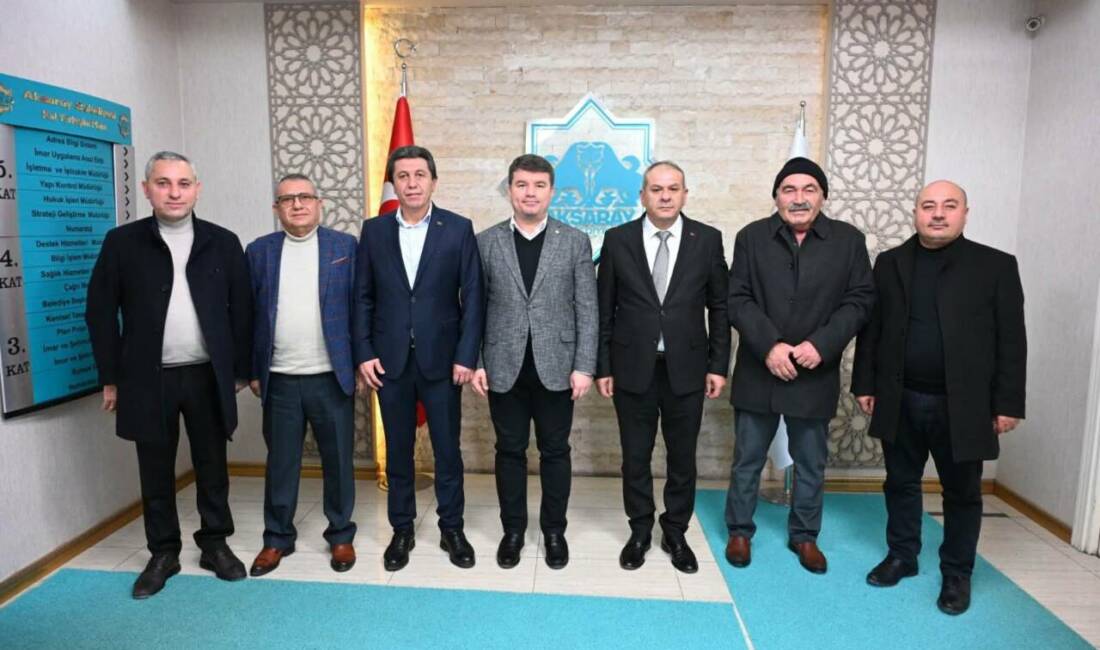 Aksaray Belediye Başkanı Evren Dinçer, Ortaköy ilçesinde faaliyet gösteren sivil