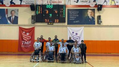 Aksaray Belediyespor, ligin 4. haftasında Yozgat Sorgun Belediyespor’u 71-33 mağlup