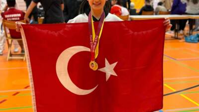 Almanya’nın Stuttgart/Esslingen kentinde düzenlenen 29th International Children’s Championships turnuvasında Aksaraylı