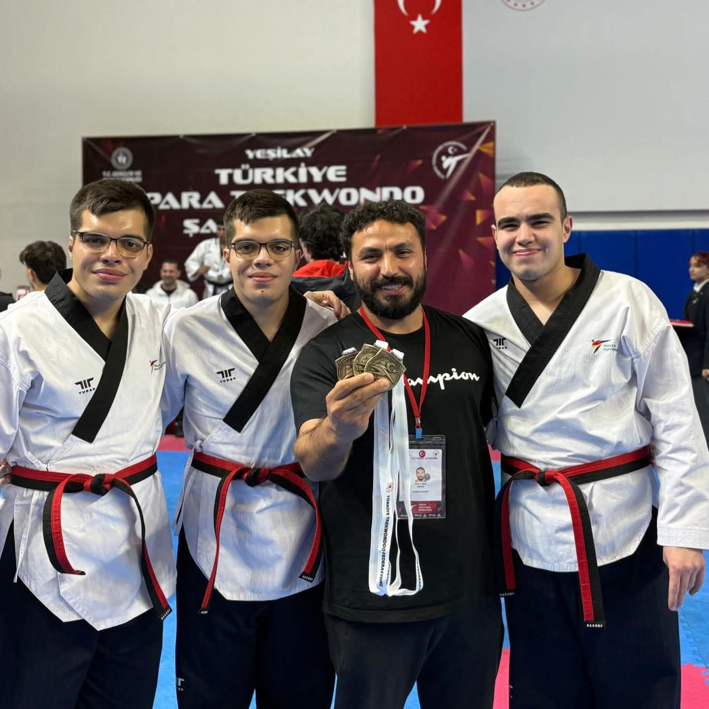 Ankara’da düzenlenen Türkiye Parapoomsae Şampiyonası’nda P23 Büyükler Kategorisi mücadelelerinde Aksaray