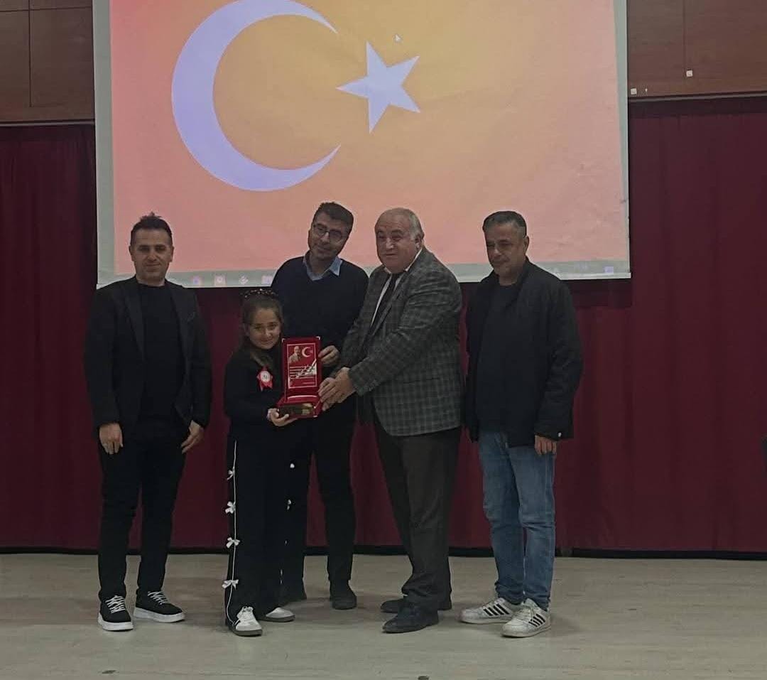 12 Mart etkinlikleri kapsamında düzenlenen “Korkma! Gençliğin Ruhu Burada” temalı