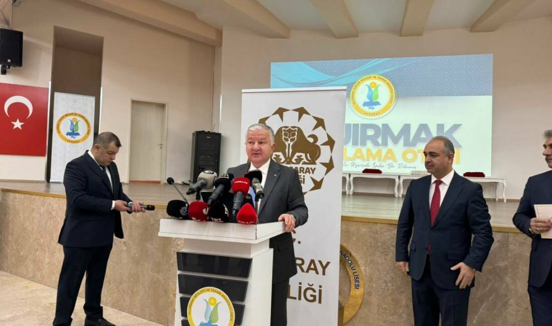Aksaray Valisi Murat Duru, Ulu Irmak Uygulama Oteli’nde basın mensuplarıyla