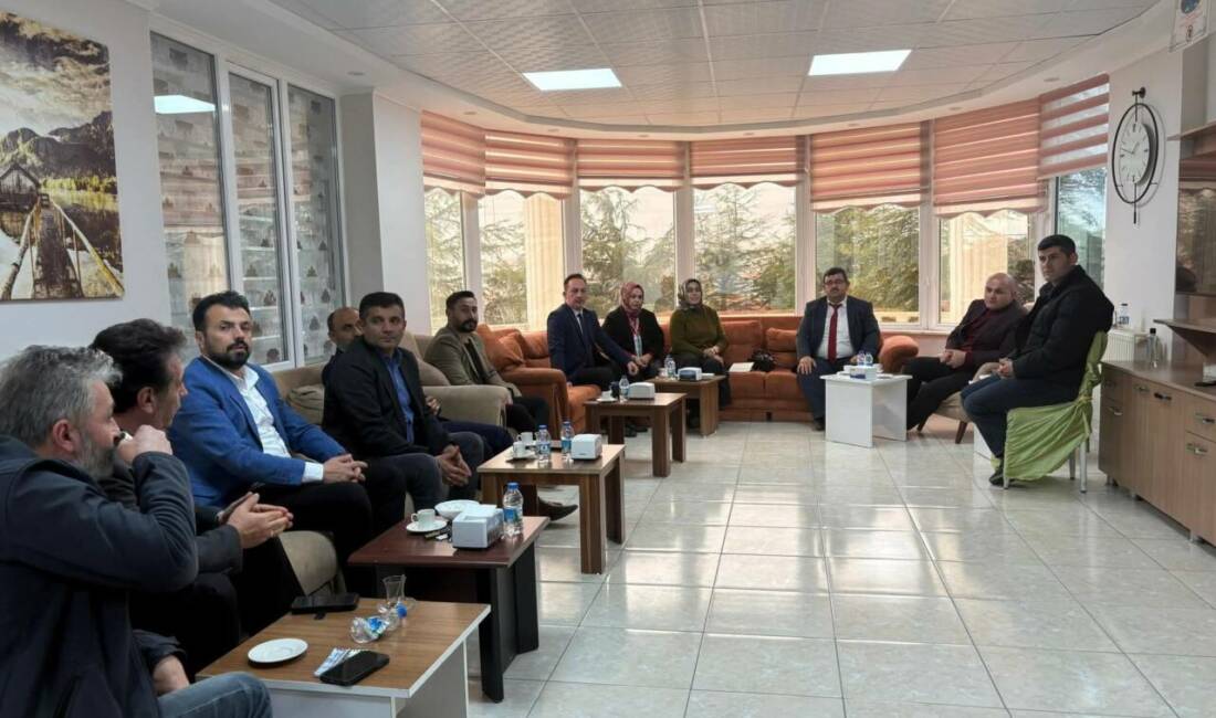 Ağaçören Kaymakamı Metin Korkmaz başkanlığında, İlçe Milli Eğitim Müdürü