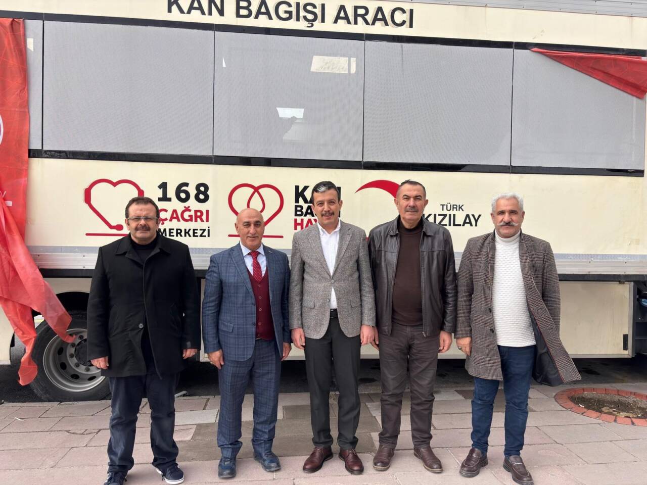 AK Parti Aksaray İl Başkanı Hamza Aktürk ve parti yöneticileri,