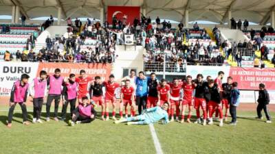 TFF 2. Lig Kırmızı grupta 26.hafta’da kritik randevu bugün oynanıyor.