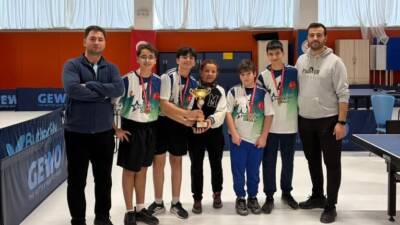 Aksaray’da düzenlenen Okul Sporları Yıldızlar Masa Tenisi İl Birinciliği müsabakaları,