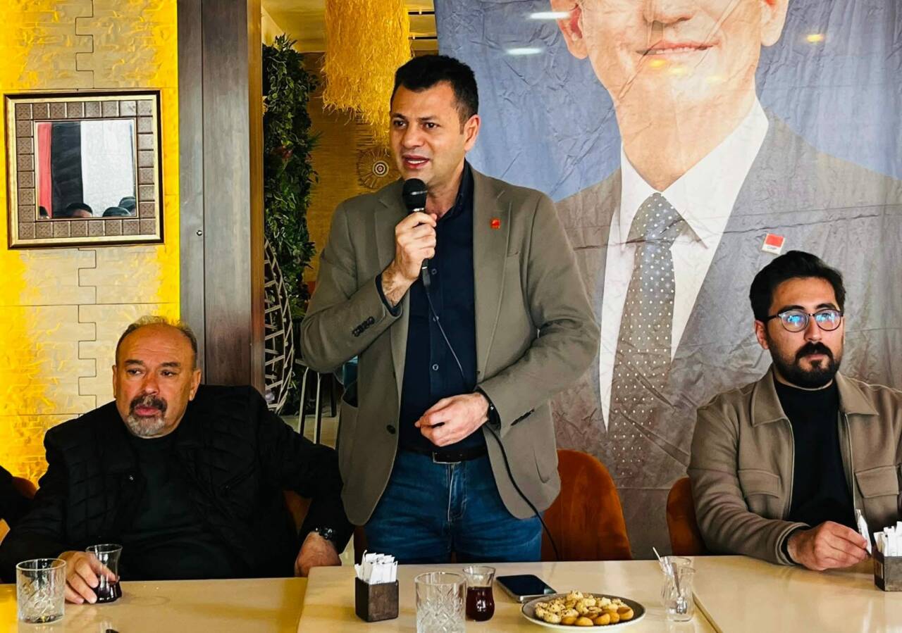 CHP Parti Meclis Üyesi Ali Abbas Ertürk, Aksaray’da düzenlenen “Gençlik