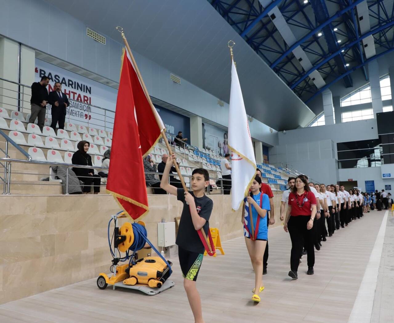 Okul Sporları Yıldızlar Kız ve Erkek Yüzme İl Birinciliği müsabakaları