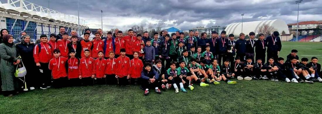 2025–2026 amatör futbol sezonunda U-14 Ligi’nde heyecan sona erdi. Aksaray’da