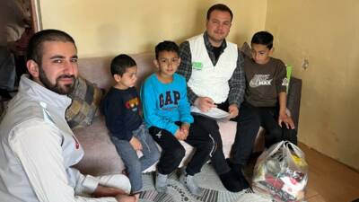 Umut Kervanı Vakfı, Aksaray'da yardım çalışmalarını gerçekleştirmeye devam ediyor.