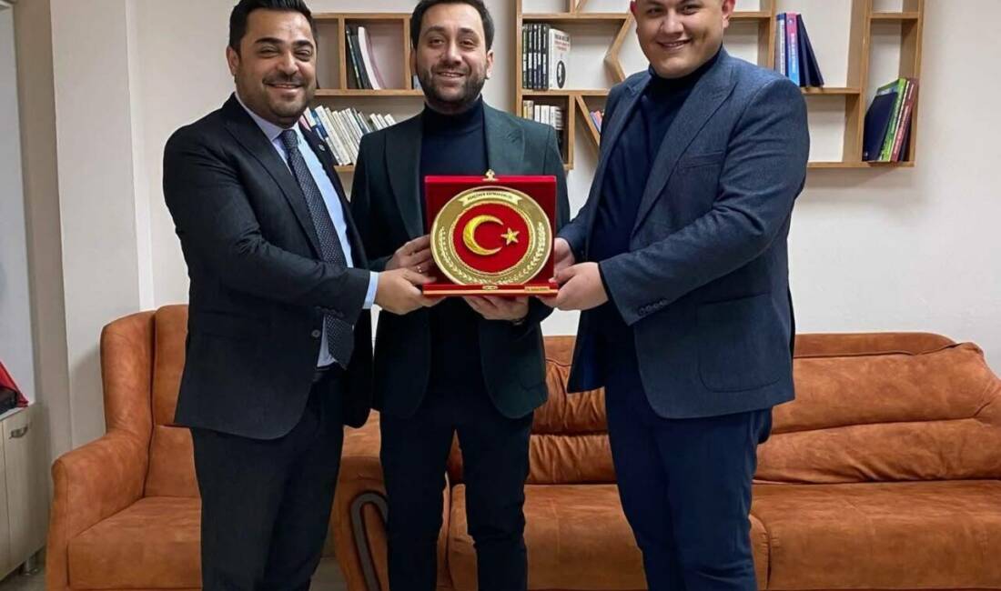 Ağaçören’de düzenlenen veda yemeğinde, farklı kurumlara ataması yapılan isimler için