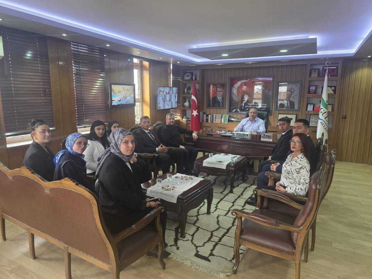 Aksaray Üniversitesi Kamu Yönetimi Bölümü öğrencileri, Gülağaç’ta Belediye Başkanı Doğan