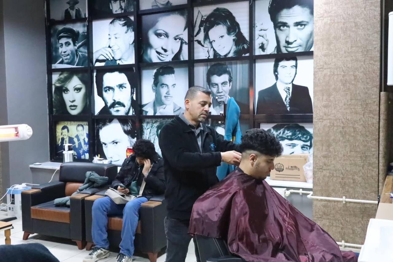 Aksaray Belediyesi, Aksaray Üniversitesi Kampüsü içerisinde hizmet veren berber salonunda