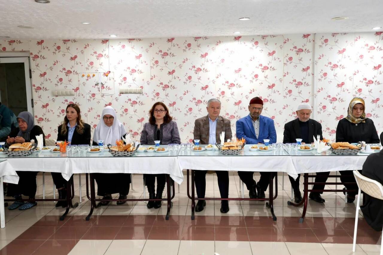 Aksaray Valisi Murat Duru ve eşi Elif Duru, Abdülkadir Üçyıldız