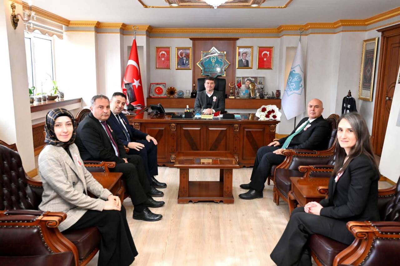 Vergi Haftası kapsamında Aksaray Defterdarı Naci Günaydın, Belediye Başkanı Dr.
