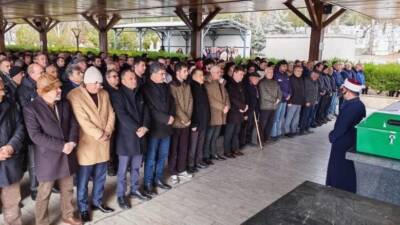 Aksaray eski Belediye Başkan yardımcılarından Süleyman Canbulut’un eşi Gül Canbulut,