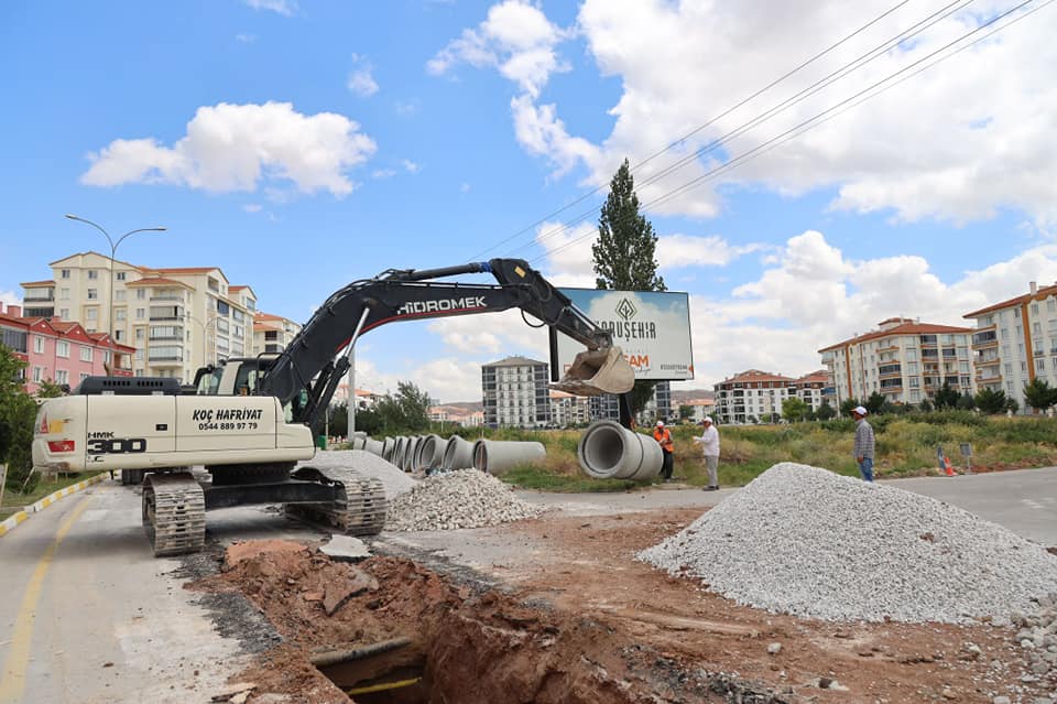 Şehir genelinde yaşanan su birikintileri ve taşkın sorunları, Aksaray Belediyesi’nin