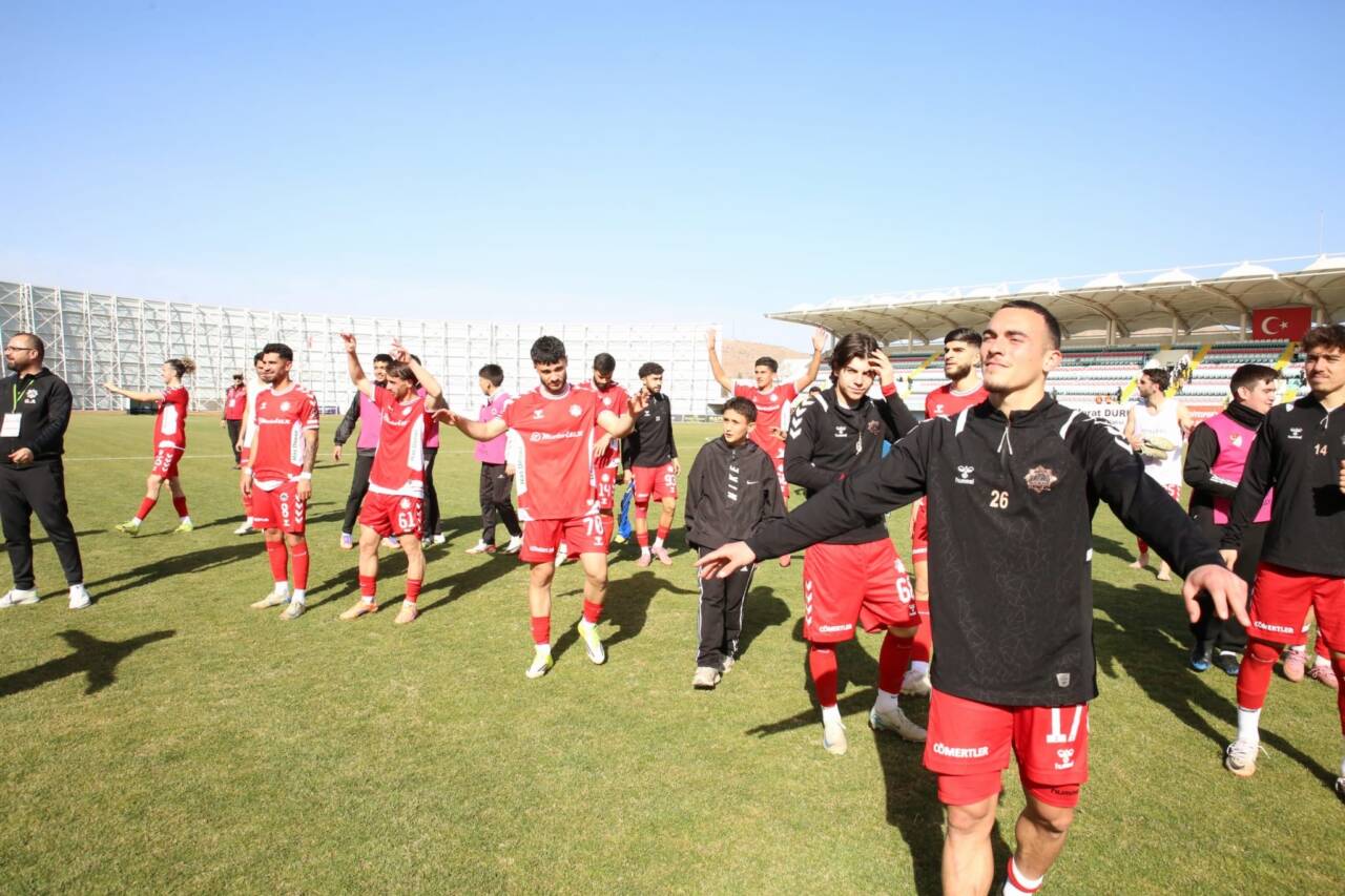 Kuzeyboru 68 Aksaray, Muşspor deplasmanında 1-1 berabere kaldı. Maç sonunda