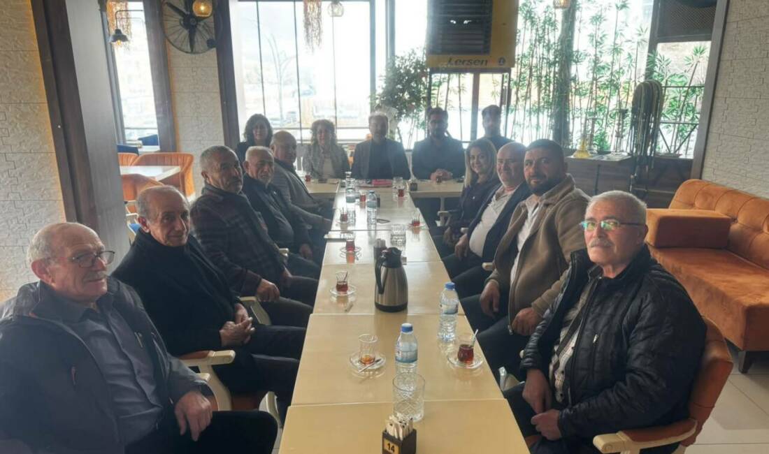 CHP Aksaray Merkez İlçe Başkanlığı tarafından düzenlenen ilçe başkanları toplantısında,