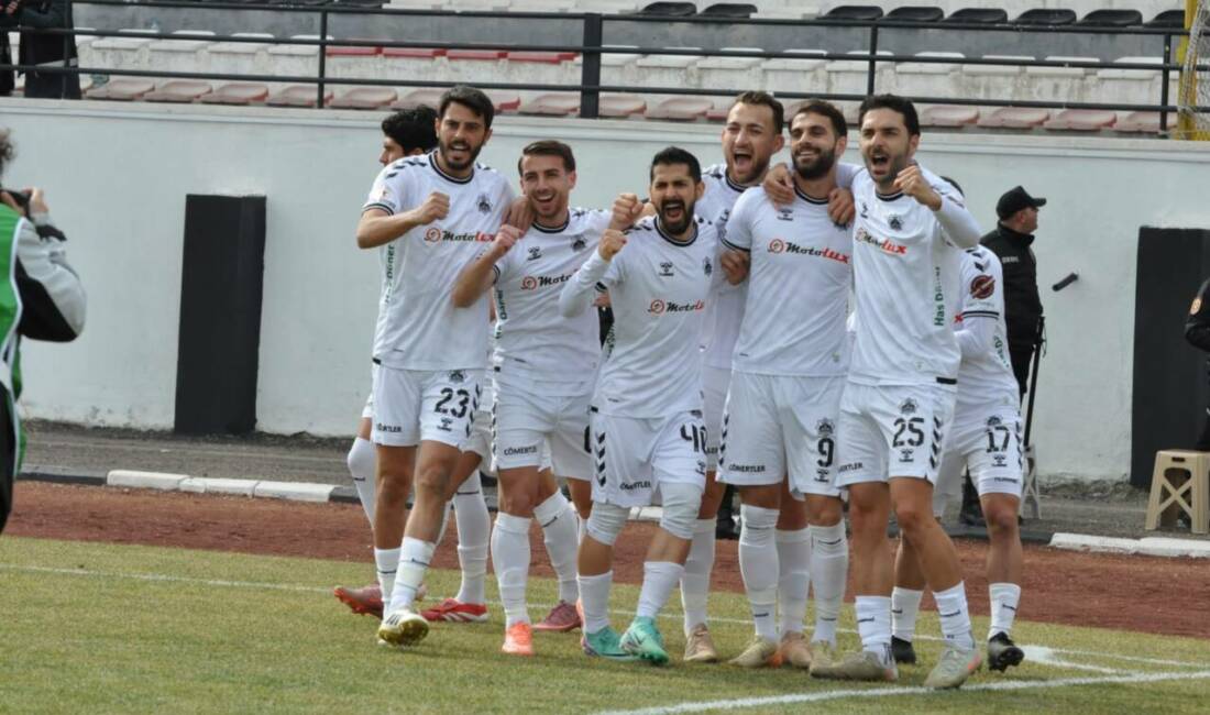 TFF 2. Lig Kırmızı Grup’ta Aksarayspor, sahasında konuk ettiği Isparta