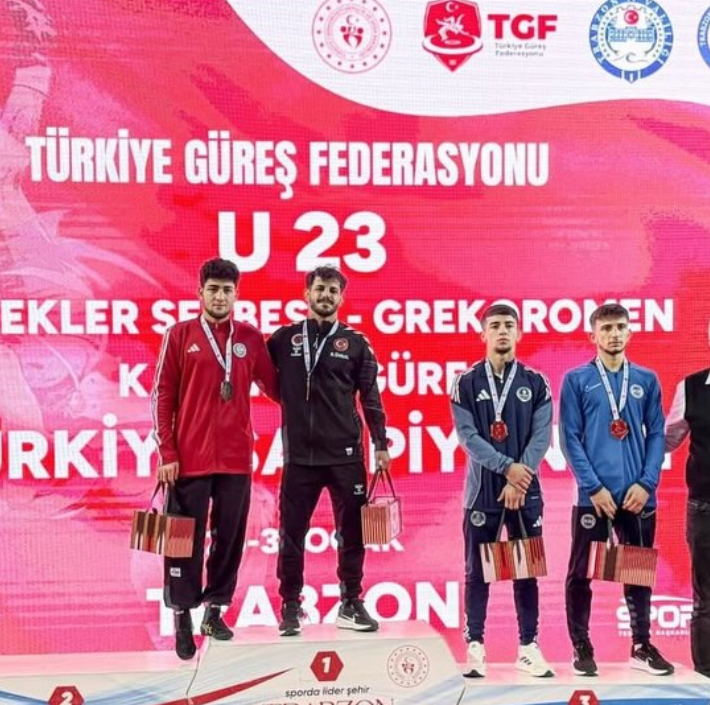 Aksaray Üniversitesi (ASÜ) Spor Bilimleri Fakültesi öğrencileri, U23 Serbest Güreş
