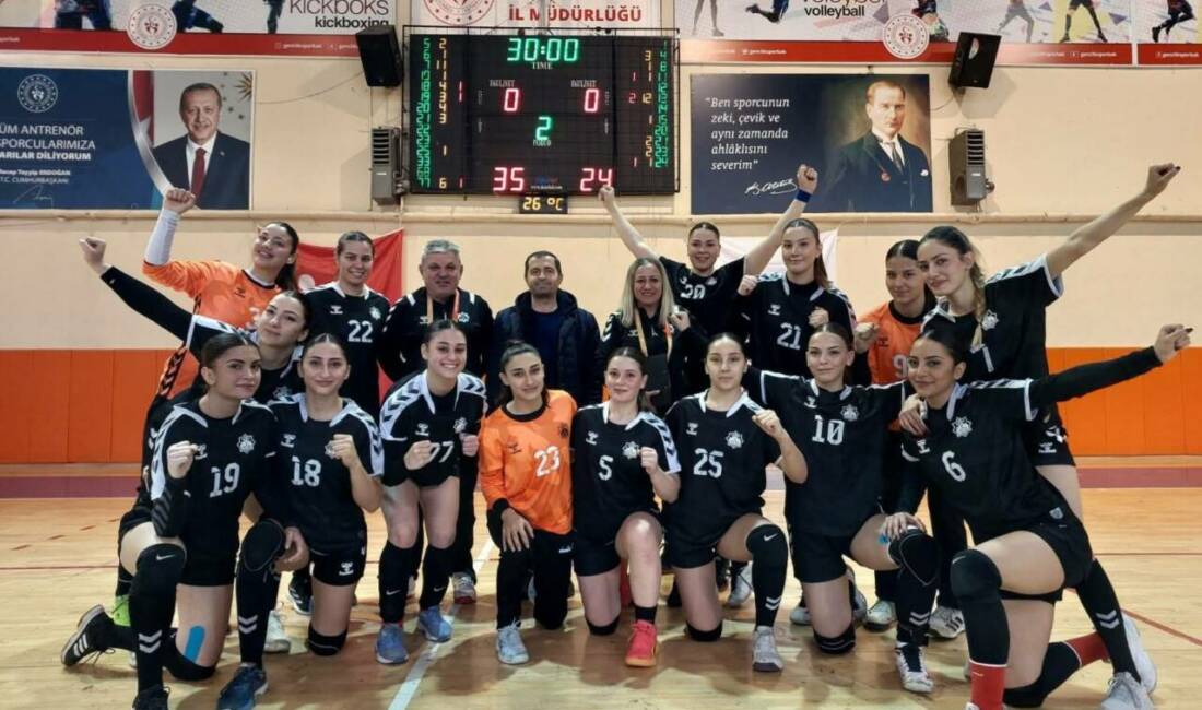 Aksaray Belediyespor Hentbol Takımı, ligin 11. haftasında İzmir BŞB Spor