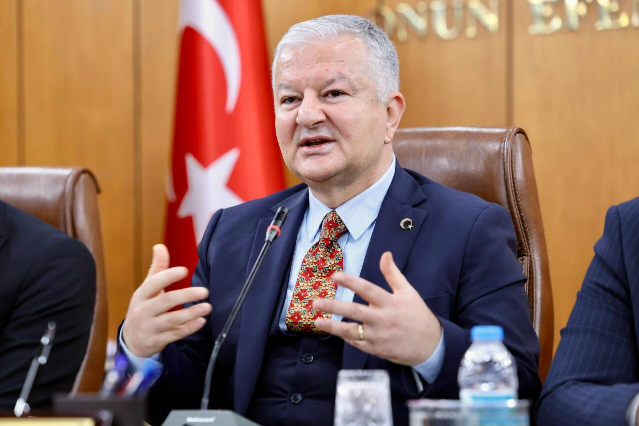 Aksaray Valisi Murat Duru, göreve başladıktan sonra katıldığı bir toplantı