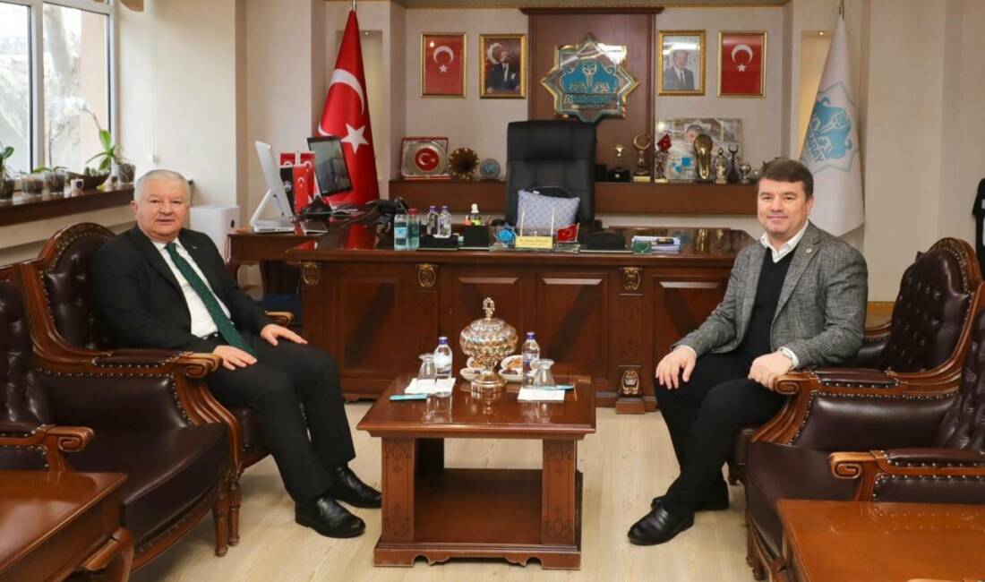 Aksaray Valisi Murat Duru, Belediye Başkanı Evren Dinçer’i makamında ziyaret