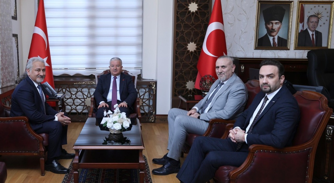 Kuzeyboru yöneticileri, Vali Murat Duru’yu ziyaret ederek, ‘hayırlı olsun’ dediler.