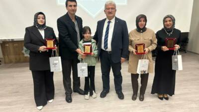 Aksaray’da 62. Kütüphane Haftası açılışı, protokol ve öğrencilerin katılımıyla gerçekleştirildi;