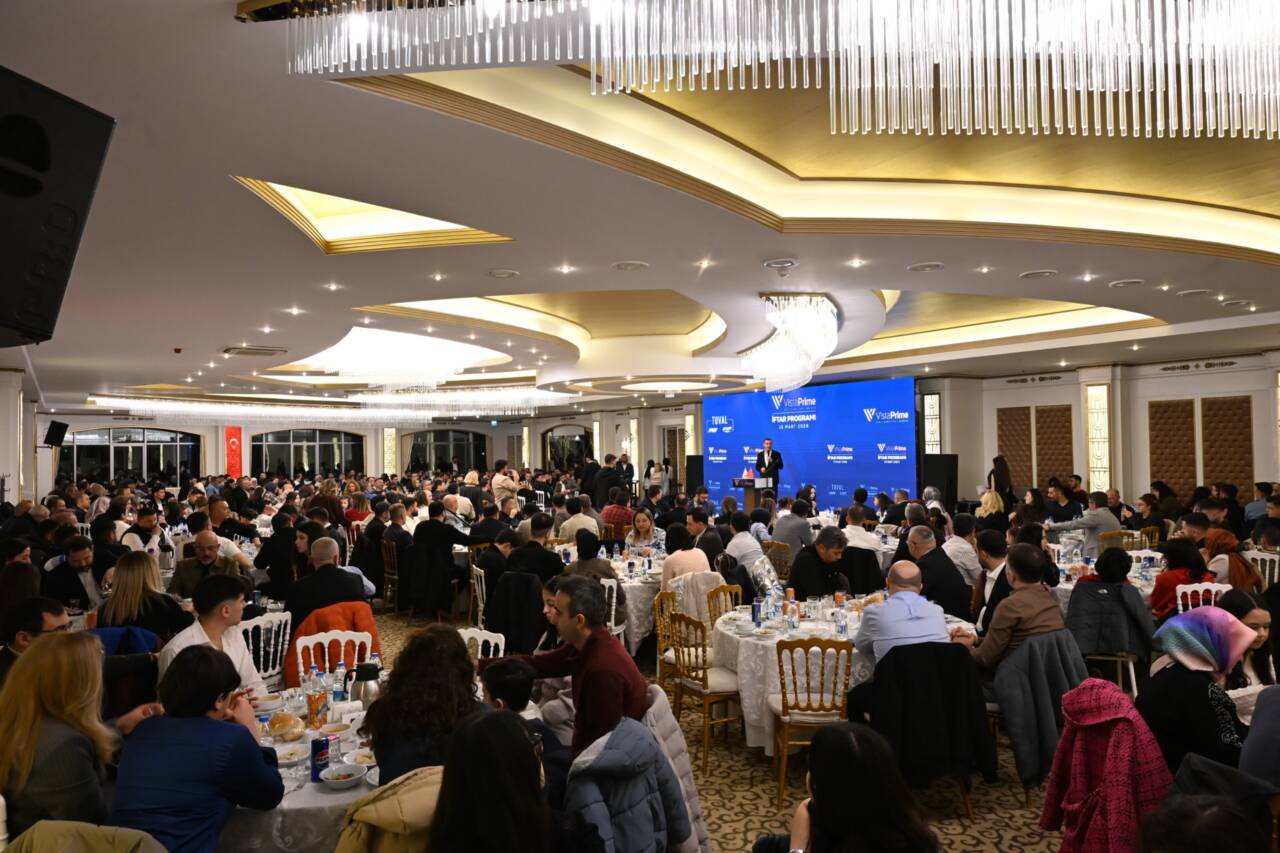 Vista Prime yaşam alanı yatırımcıları iftar programında buluştu. Projenin ortakları