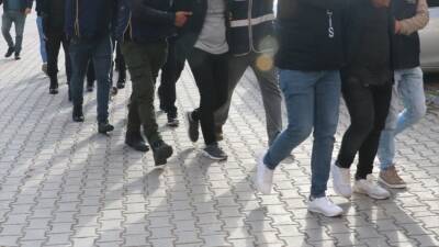 İstanbul'da terör örgütü DEAŞ'la bağlantılı faaliyet yürüttükleri ve sosyal medya