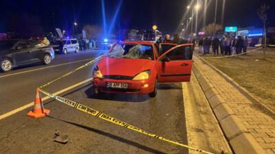 Kayseri'nin Melikgazi ilçesinde otomobilin çarptığı kadın yaşamını yitirdi.