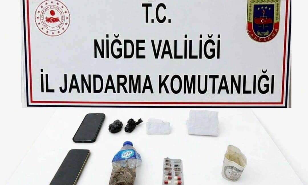 Niğde'de düzenlenen uyuşturucu operasyonunda 2 şüpheli gözaltına alındı.