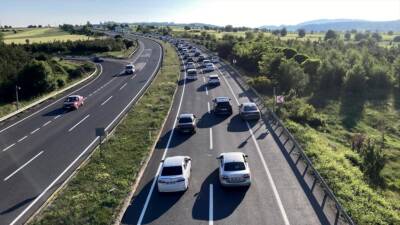 Motorlu Araç Satıcıları Federasyonu (MASFED) Genel Başkanı Aydın Erkoç, AA