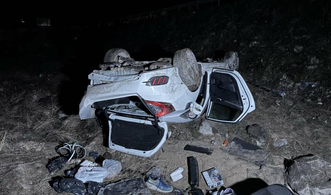 Nevşehir'de otomobilin şarampole devrilmesi sonucu 4 kişi yaralandı.