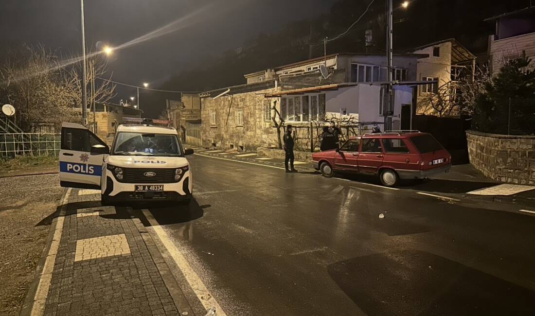 Kayseri'nin merkez Talas ilçesinde, alkollü araç kullandığı için ehliyetine el