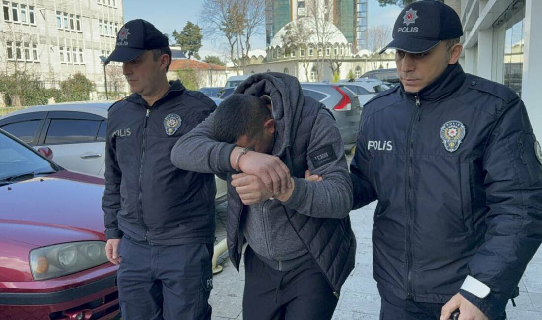  Samsun'un Canik ilçesinde aşırı alkollü olduğu öne sürülen bir kişi,